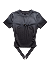 Akihabara Safety-Pin Strap Crop Tee - Negro